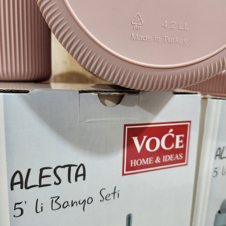 ست سرویس بهداشتی 5 پارچه وُسه مدل ALESTA